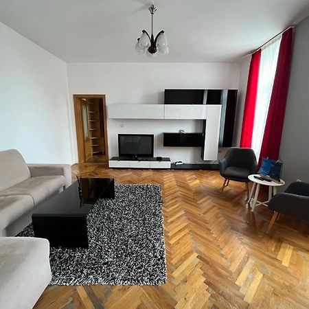 Schei Apartment 2 Брашов Екстериор снимка