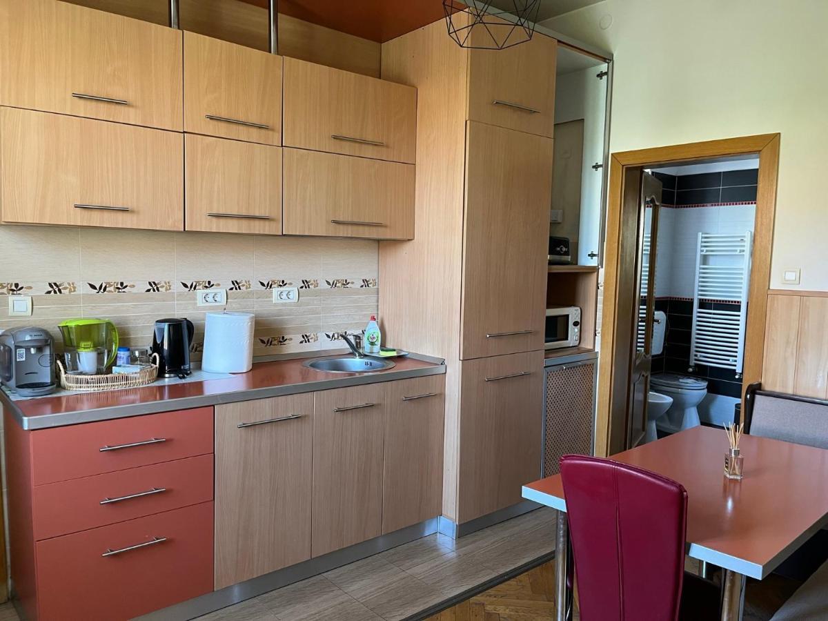 Schei Apartment 2 Брашов Екстериор снимка
