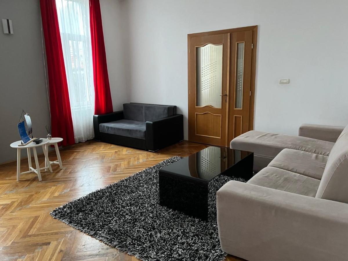Schei Apartment 2 Брашов Екстериор снимка