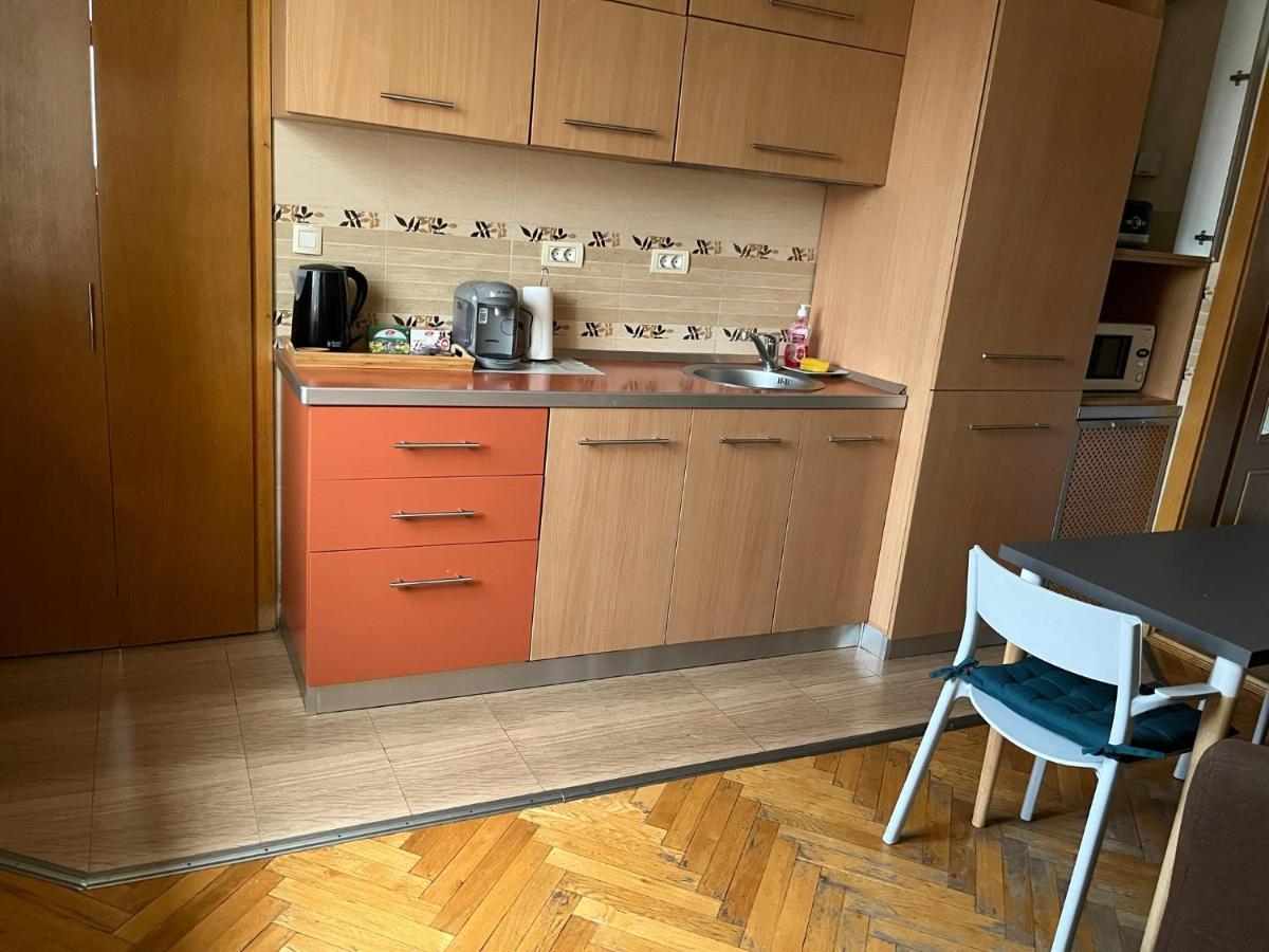Schei Apartment 2 Брашов Екстериор снимка