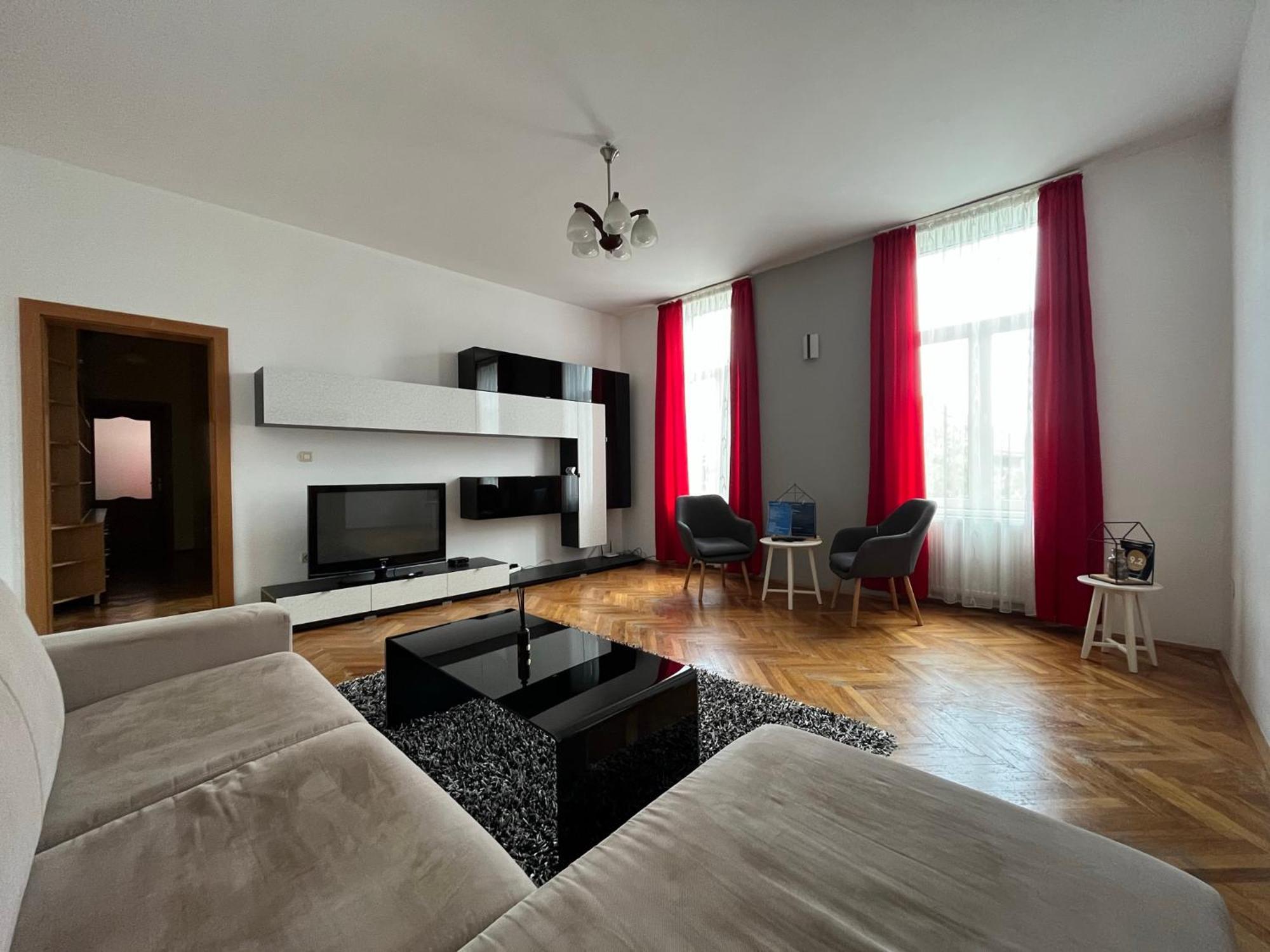 Schei Apartment 2 Брашов Екстериор снимка