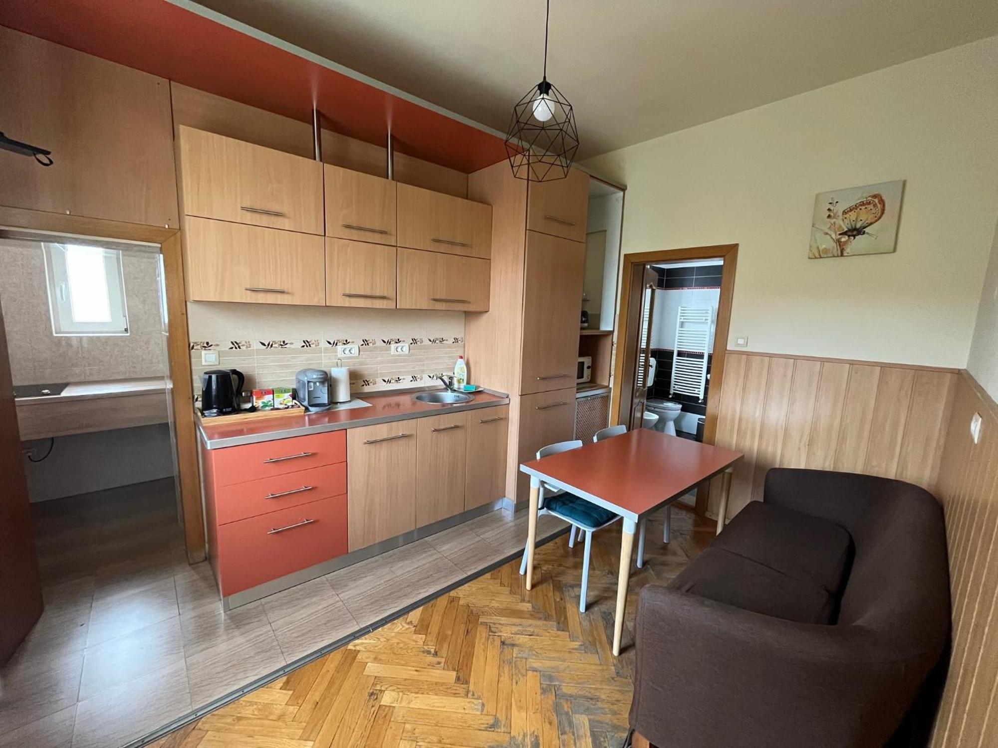 Schei Apartment 2 Брашов Екстериор снимка